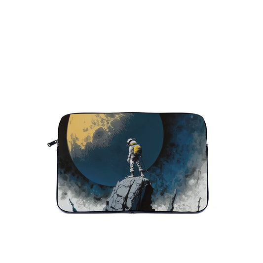 Laptop Sleeve Watcher of the Moon